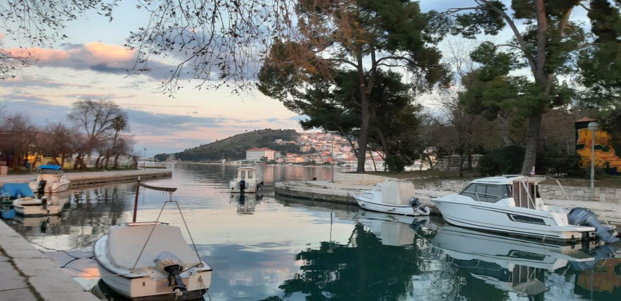 Apartment Villa Businci Trogir Exterior photo